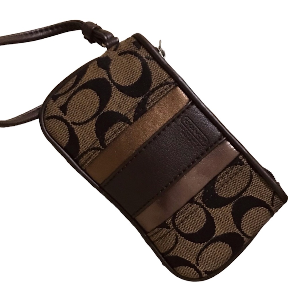 🆕🔥COACH SUPER CUTE&STYLISH CHOCOLATE BROWN&LIGHT BRONZE&LIGHT GOLD WRISTLET